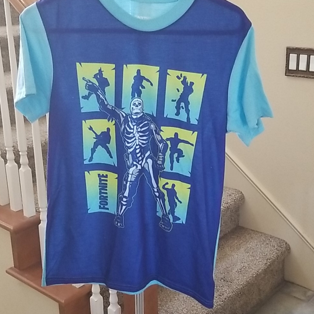 Boy pj set ..fortnite